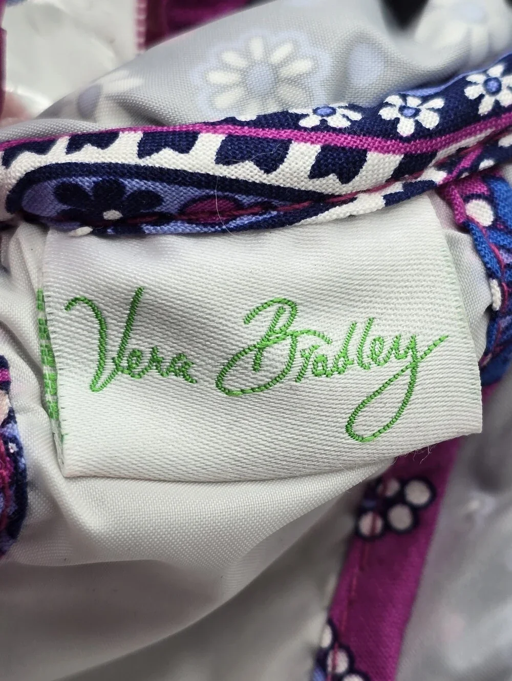 Vera Bradley Boysenberry Mini Hanging Travel Organizer Cosmetic Toiletry Bag